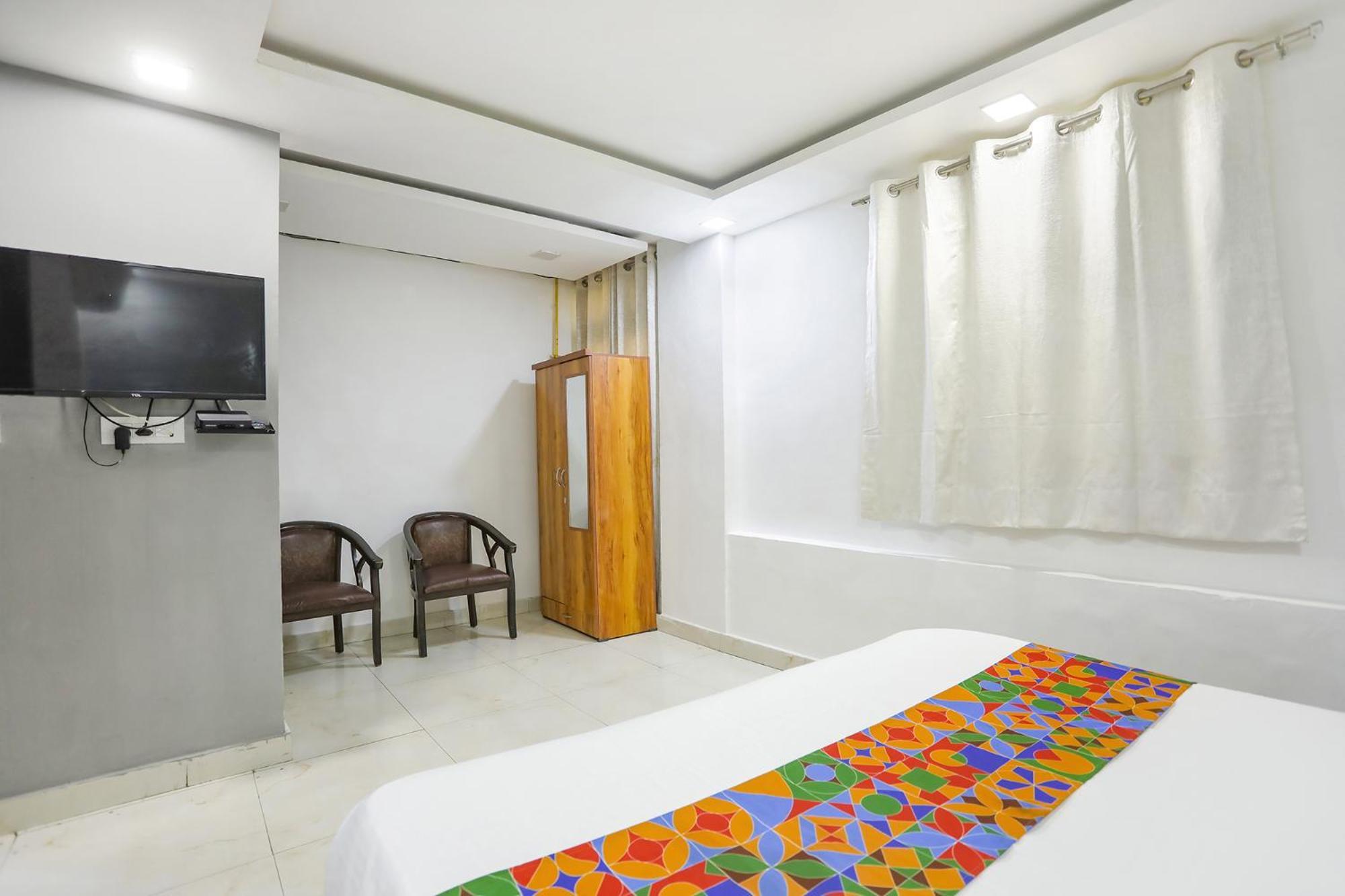 Hotel Fabexpress The Arrow Nowe Delhi Zewnętrze zdjęcie